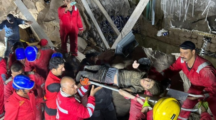 "حماس" تعزى العراق بضحايا حادثة الانهيار الترابي في محافظة كربلاء