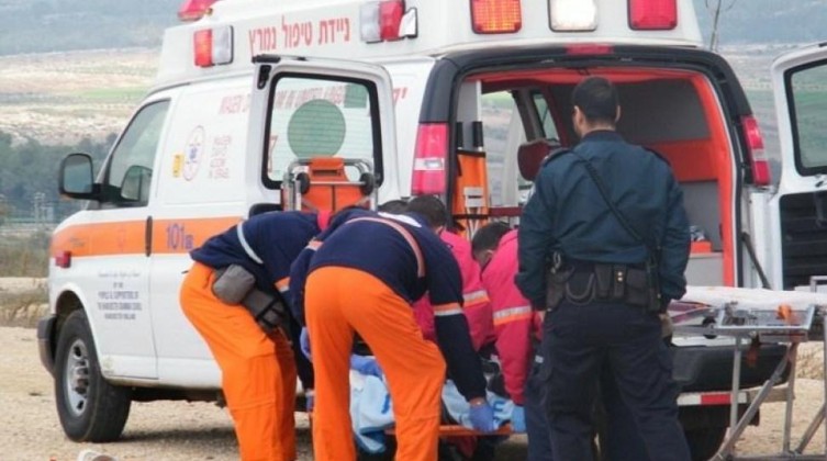 إصابة 8 إسرائيليين بجروح إثر حادث سير بغلاف غزة