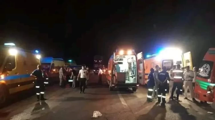 مصر: 17 قتيلاً في حادث سير مروع في سوهاج