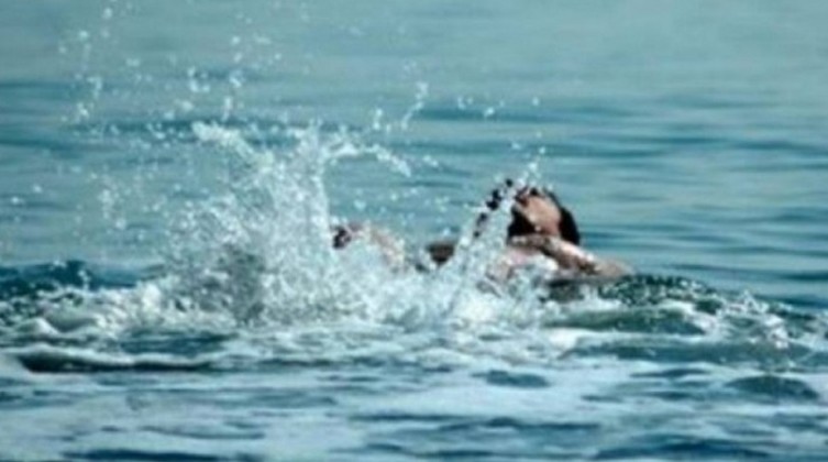 مصرع مواطن غرقا ببحر غرب غزة