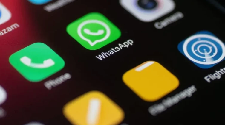 تطبيقات تسرق أموالك من هاتفك.. قم بإزالتها فوراً