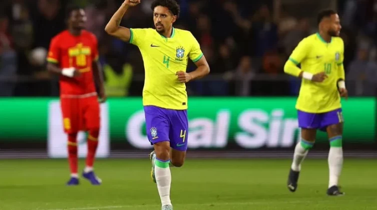 شاهد- منتخب البرازيل يقسو بثلاثية نظيفة أمام غانا وديًا