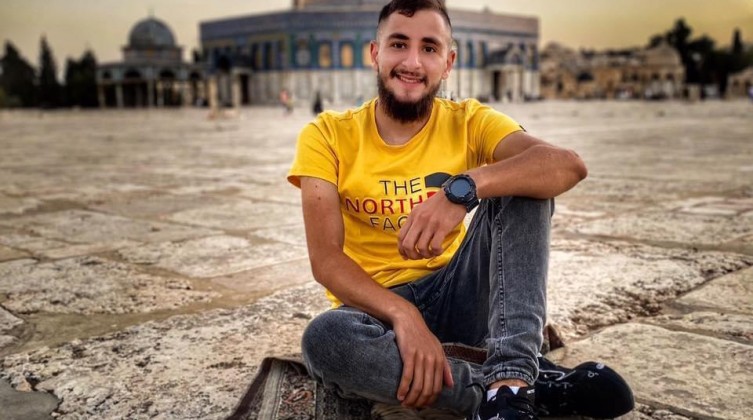 القدس المحتلة: الاحتلال يفرج عن الصحفي أحمد أبو صبيح