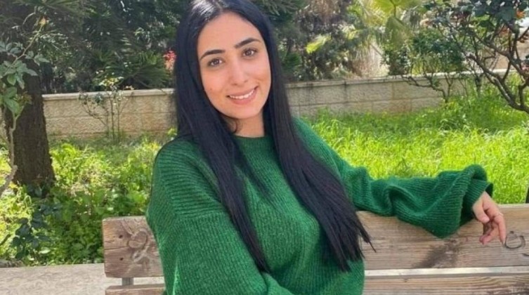 بالفيديو: الاحتلال يمدد اعتقال الصحفية لمى غوشة حتى الأحد المقبل