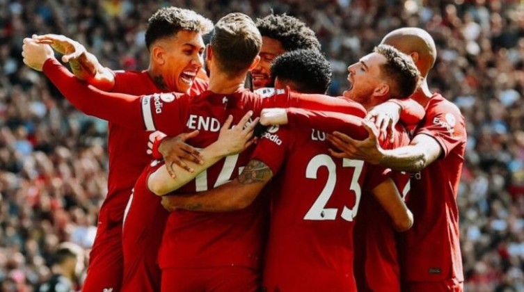 ليفربول يحقق الفوز بثنائية مقابل هدف أمام آياكس في دوري ابطال اوروبا