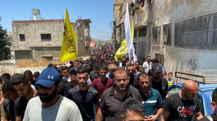 الضفة المحتلة: أعضاء من اللجنتين التنفيذية والمركزية يُقدمون التعازي بشهداء جنين