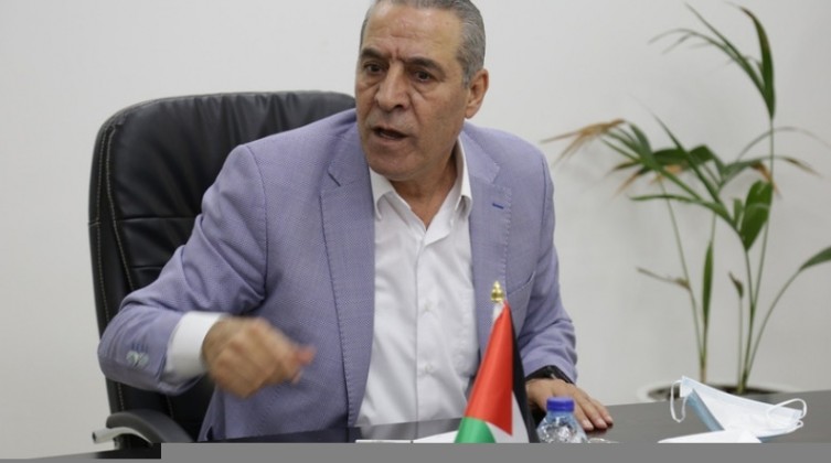 "الشيخ" يكشف حقيقة وصول مسؤول إسرائيلي إلى المقاطعة