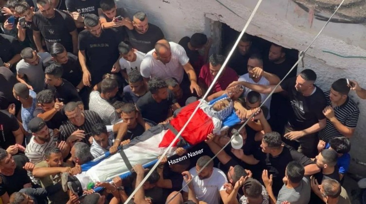 تشييع جثمان الشهيد يونس التايه في طوباس