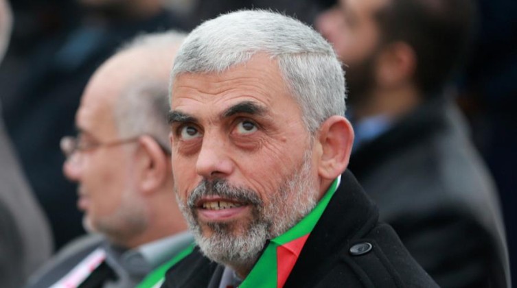 حماس ترد على تهديدت الشباك الإسرائيلي للسنوار: "لا تخيفنا"