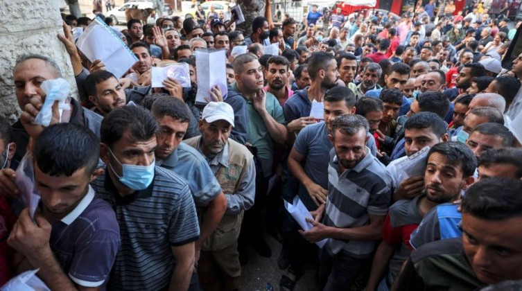 زيادة في تصاريح عمال قطاع غزة لتصل إلى 17000 تصريح