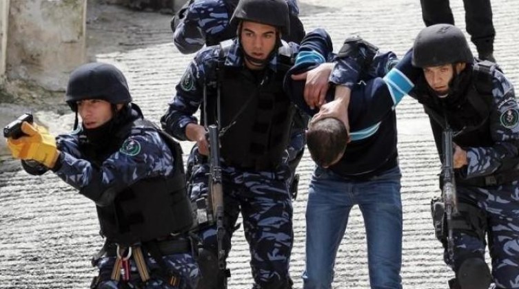 خاطر: الاحتلال يجبر السلطة على المواجهة بعد عجزه عن وئد المقاومة