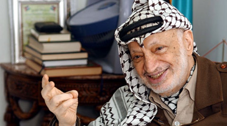 ياسر عرفات.. نضالاته حققت مكاسب للقضية الفلسطينية