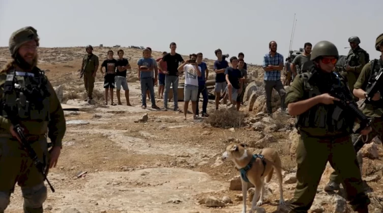 إصابة 3 صحفيين إثر قمع الاحتلال فعالية ضد الاستيطان بمسافر يطا