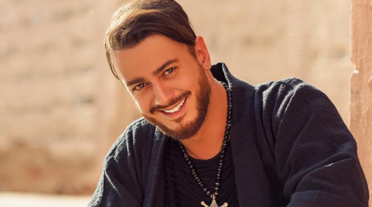 تفاصيل زفاف الفنان المغربي سعد لمجرد