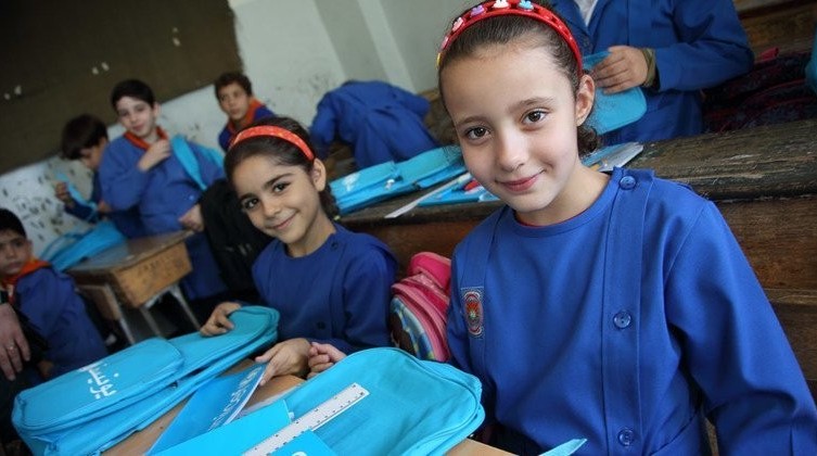 اتفاقية لدعم وصول أطفال فلسطين إلى التعليم الآمن والتحويلات النقدية