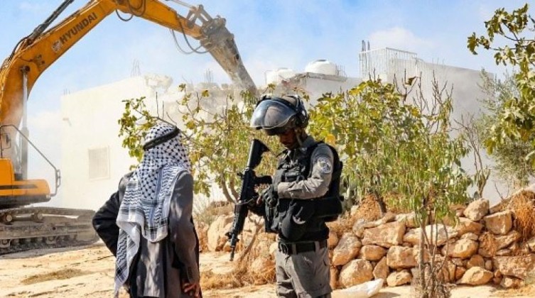 النقب: الاحتلال يهدم قرية "العراقيب" للمرة الـ206