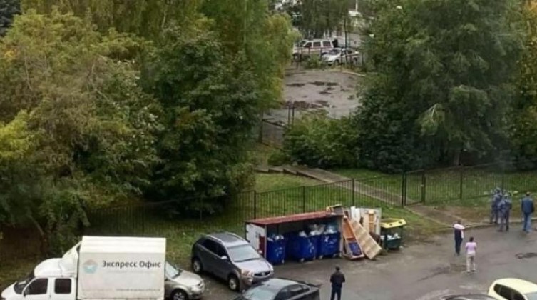 مقتل 13 شخصا في إطلاق نار بمدرسة روسية