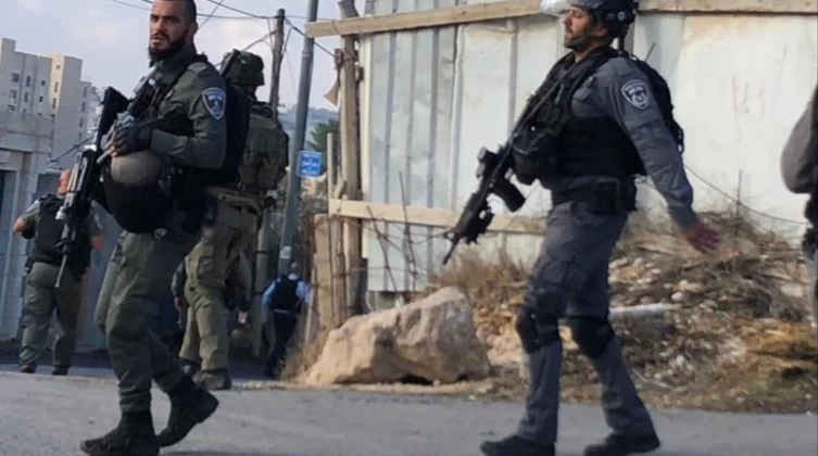 الاعلام العبري: قادة الجيش والمستوى السياسي يناقشون إمكانية شن عملية عسكرية في جنين