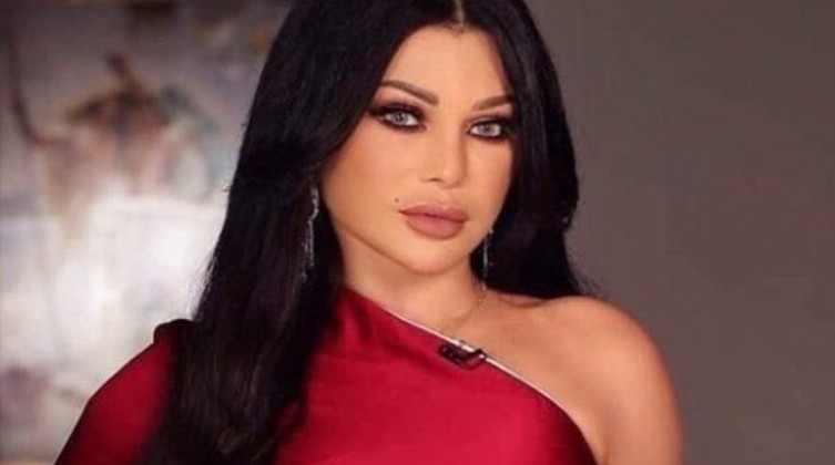 صورة: هيفاء وهبي تحتفل بزفاف شقيقتها.. ووالدتها تخطف الأنظار !