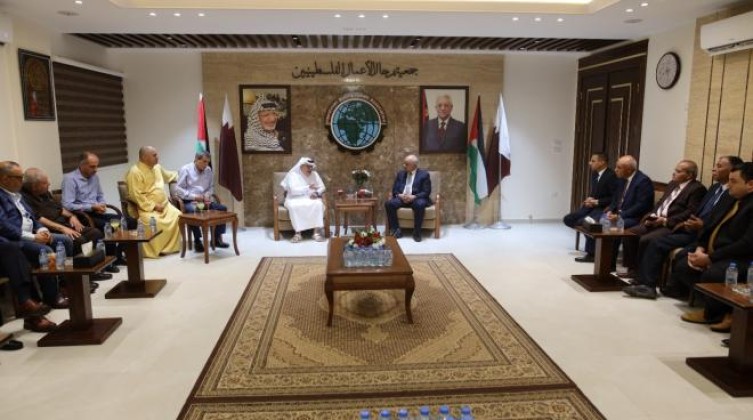 تفاصيل لقاء جمعية رجال الأعمال بغزة مع السفير العمادي