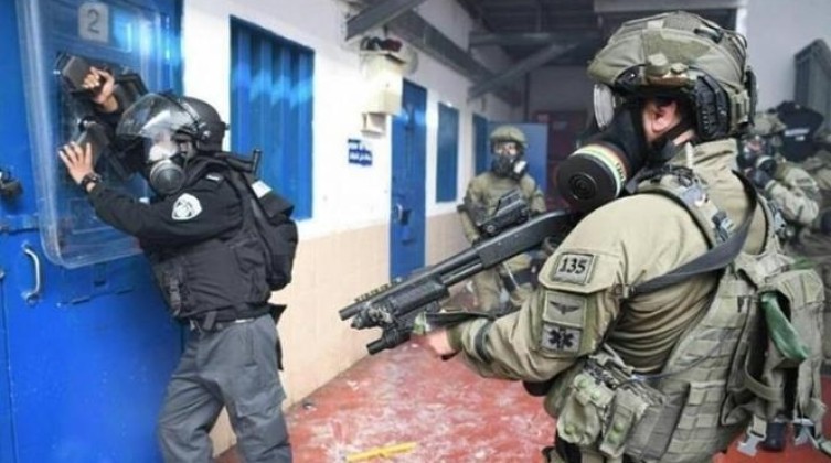 وزارة الأسرى: حالة من التوتر الشديد تسود سجن "رامون"