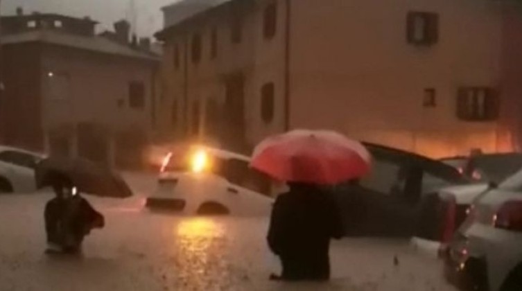 مصرع 7 أشخاص جراء أمطار غزيرة في إيطاليا