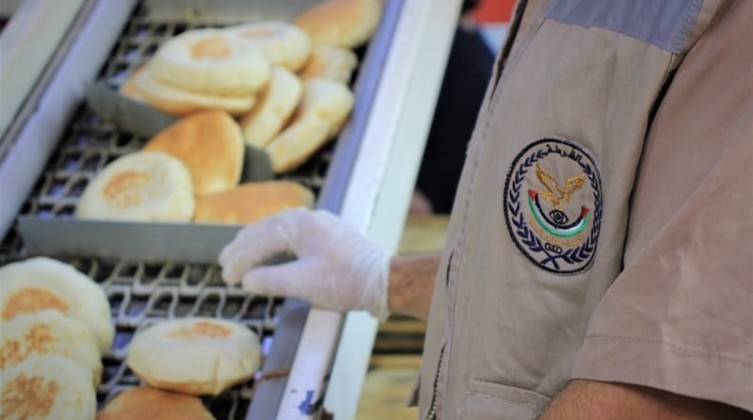 "المباحث بغزة" تعلن إغلاق مخبزاً في القطاع لهذا السبب