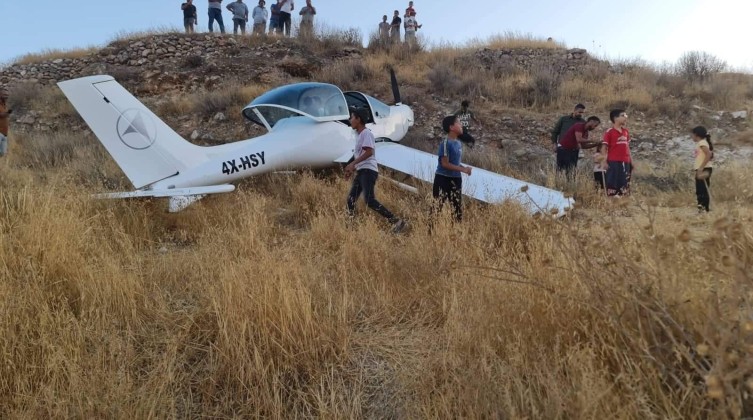 إصابة إسرائيلي جراء هبوطه اضطراريا بطائرة خفيفة قرب بيت لحم