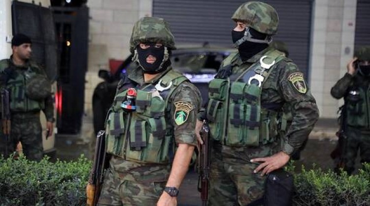 انقاذ مسنة سجنها شقيقها وزوجته لمدة 22 عاما !