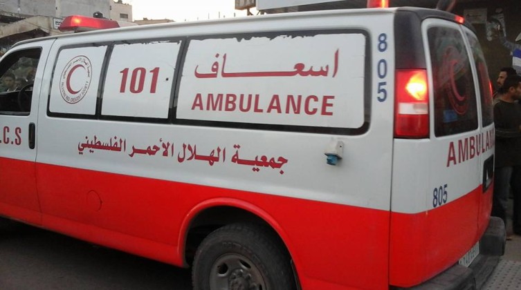 نابلس: مستوطنون يهاجمون سيارة إسعاف