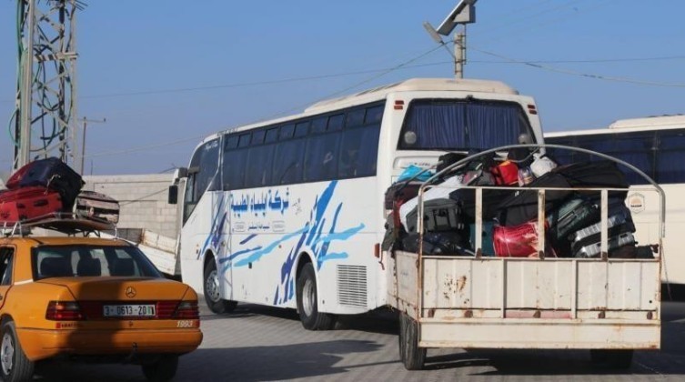 بالإسماء: كشف "تنسيقات مصرية" للسفر عبر معبر رفح يوم غد الإثنين (3 أكتوبر)