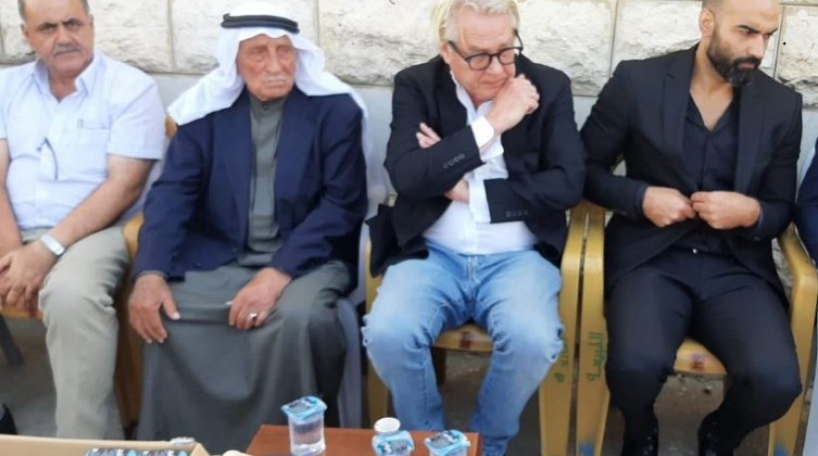 وينسلاند يقدم العزاء لعائلة الطفل الشهيد "ريان سليمان"