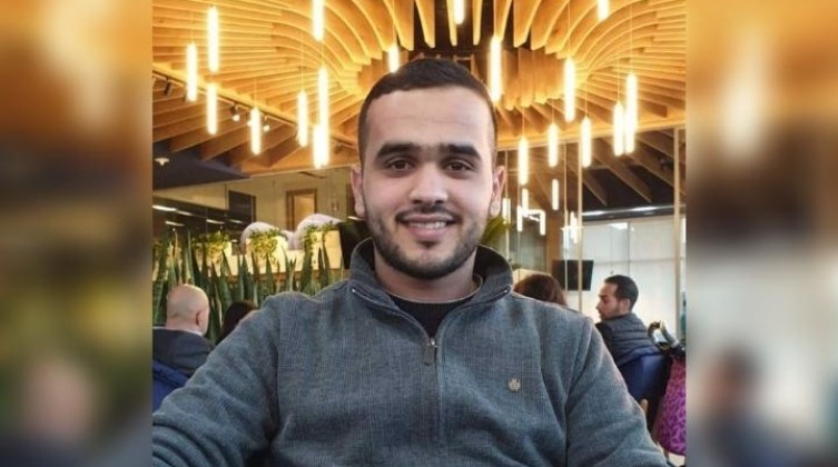 مصعب اشتية مضرب عن الطعام والدواء وبحاجة لعناية طبية