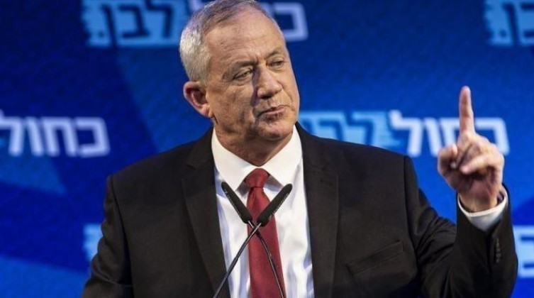 "غانتس": لبنان سيدفع ثمنًا باهظًا إذا حاول حزب الله المسَّ بإسرائيل
