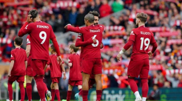 ليفربول ونوتينجهام.. الموعد والمعلق والتشكيل المتوقع والقناة الناقلة