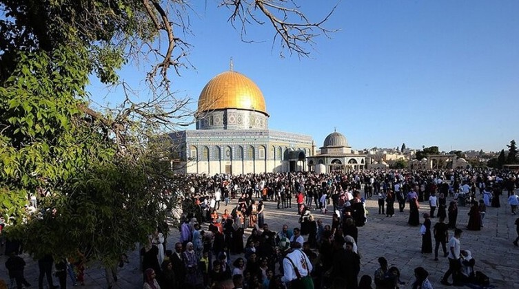 عكرمة صبري يدعو الفلسطينيين لإحياء ذكرى المولد النبوي غداً في الأقصى