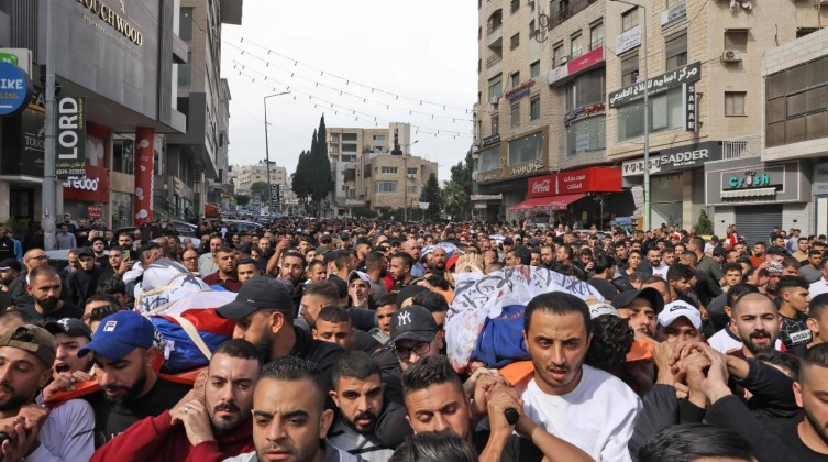 تشييع جثامين الشهداء الخمسة في مدينة نابلس