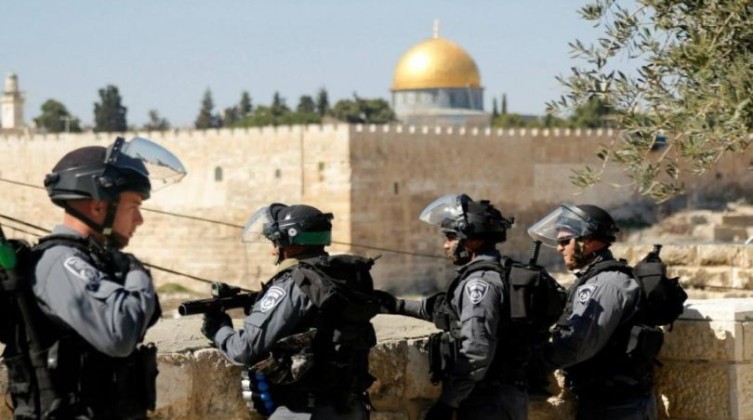 الخارجية:  الأحزاب الإسرائيلية المتنافسة بالانتخابات تتاجر بالدم الفلسطيني