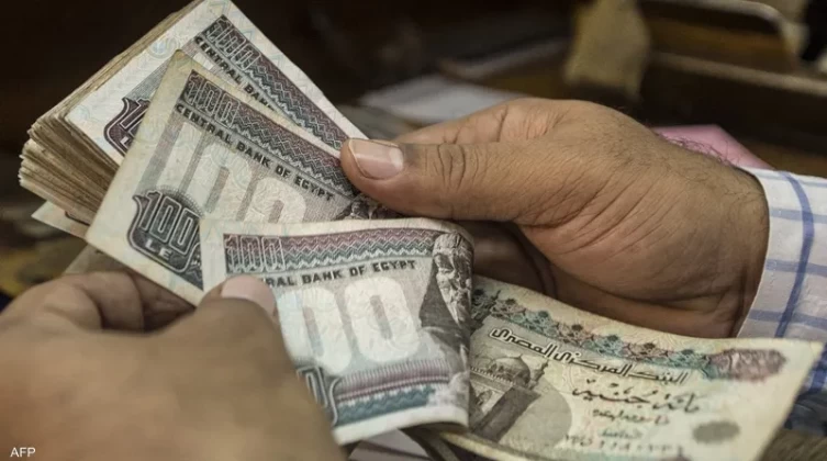 زيادة مفاجئة بالحد الأدنى للأجور في مصر