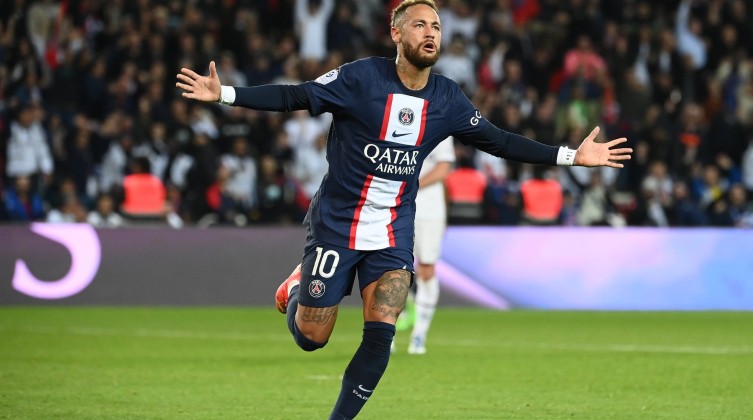 سان جيرمان يعزز صدراته في  الدوري الفرنسي بهدف على مارسيليا