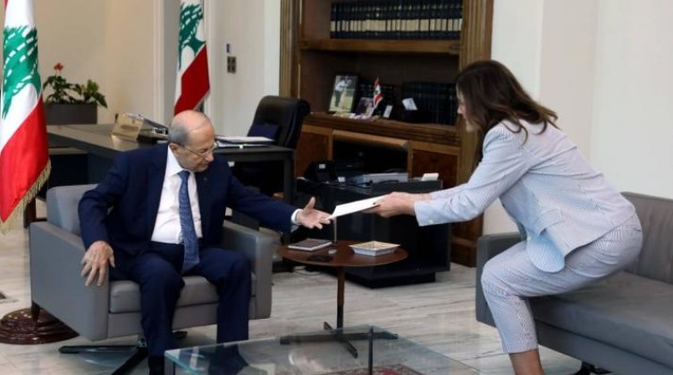 الوسيط الأمريكي يسلم لبنان عرضا لترسيم الحدود البحرية