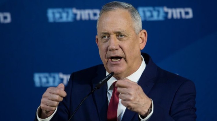 "غانتس" يأمر جيش الاحتلال بالتحضير لسيناريو اندلاع تصعيد مع لبنان