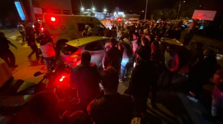 إصابة شخصين في حادث إطلاق نار جنوب تل أبيب