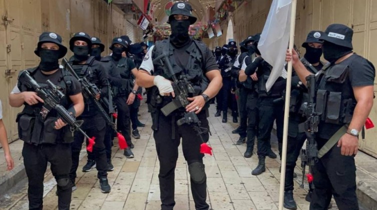 "عرين الأسود" تتبنى تنفيذ 3 عمليات إطلاق النار على الاحتلال بنابلس