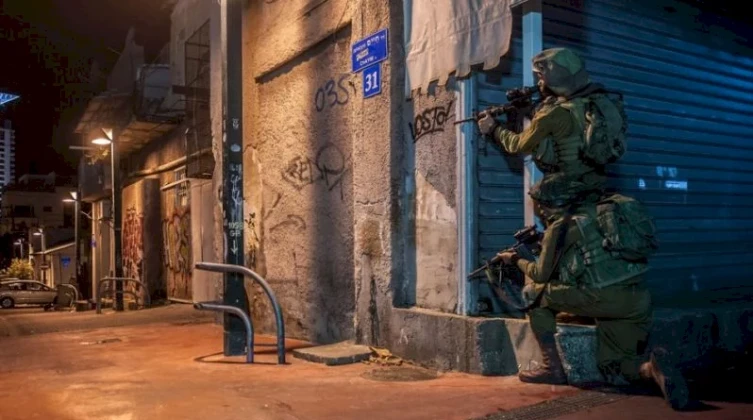 مواجهات خلال اقتحام قوات الاحتلال "بلدة عزون" شرق قلقيلية