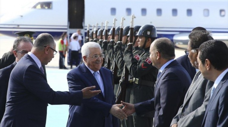 صحيفة: إسرائيل تعتزم السماح للسلطة الفلسطينية بشراء طائرتين مروحيتين
