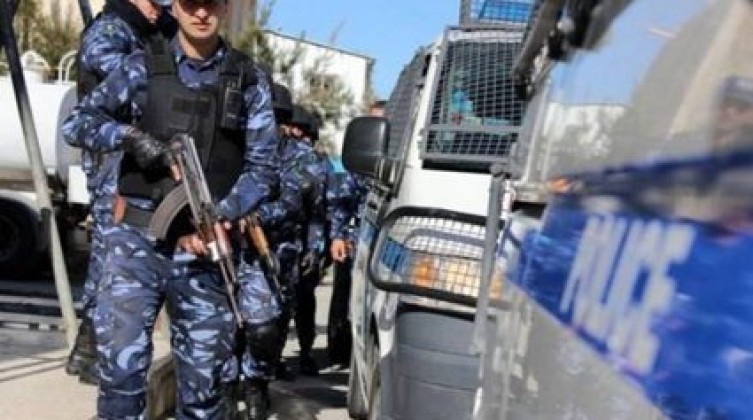 رام الله: الشرطة تكشف ملابسات مقتل مواطن يبلغ 52 عاماً