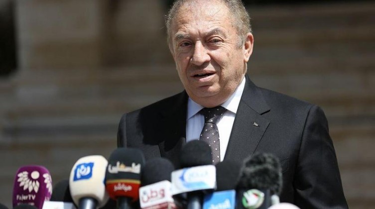 وزير الاقتصاد: نعمل على انجاز قانونين لتشجيع الاستثمار والتجارة الالكترونية