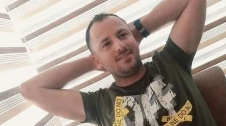 الأسير سبع الطيطي يواصل إضرابه عن الطعام