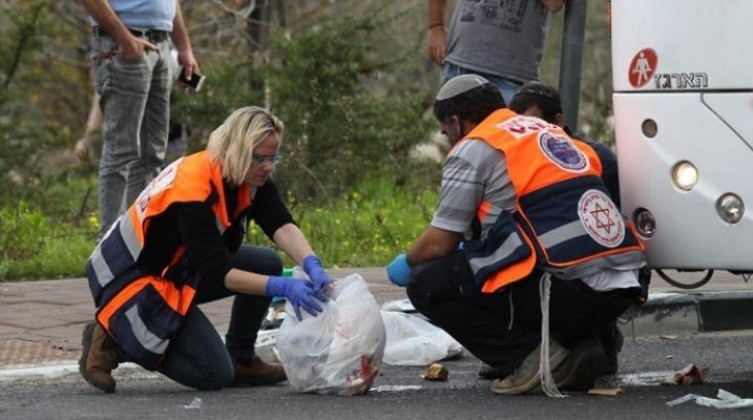 مقتل إسرائيلي أصيب بعملية طعن قبل أسبوعين قرب قلقيلية